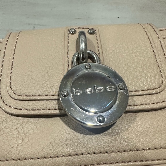 Bebe Wallet 💕 - Picture 6 of 6